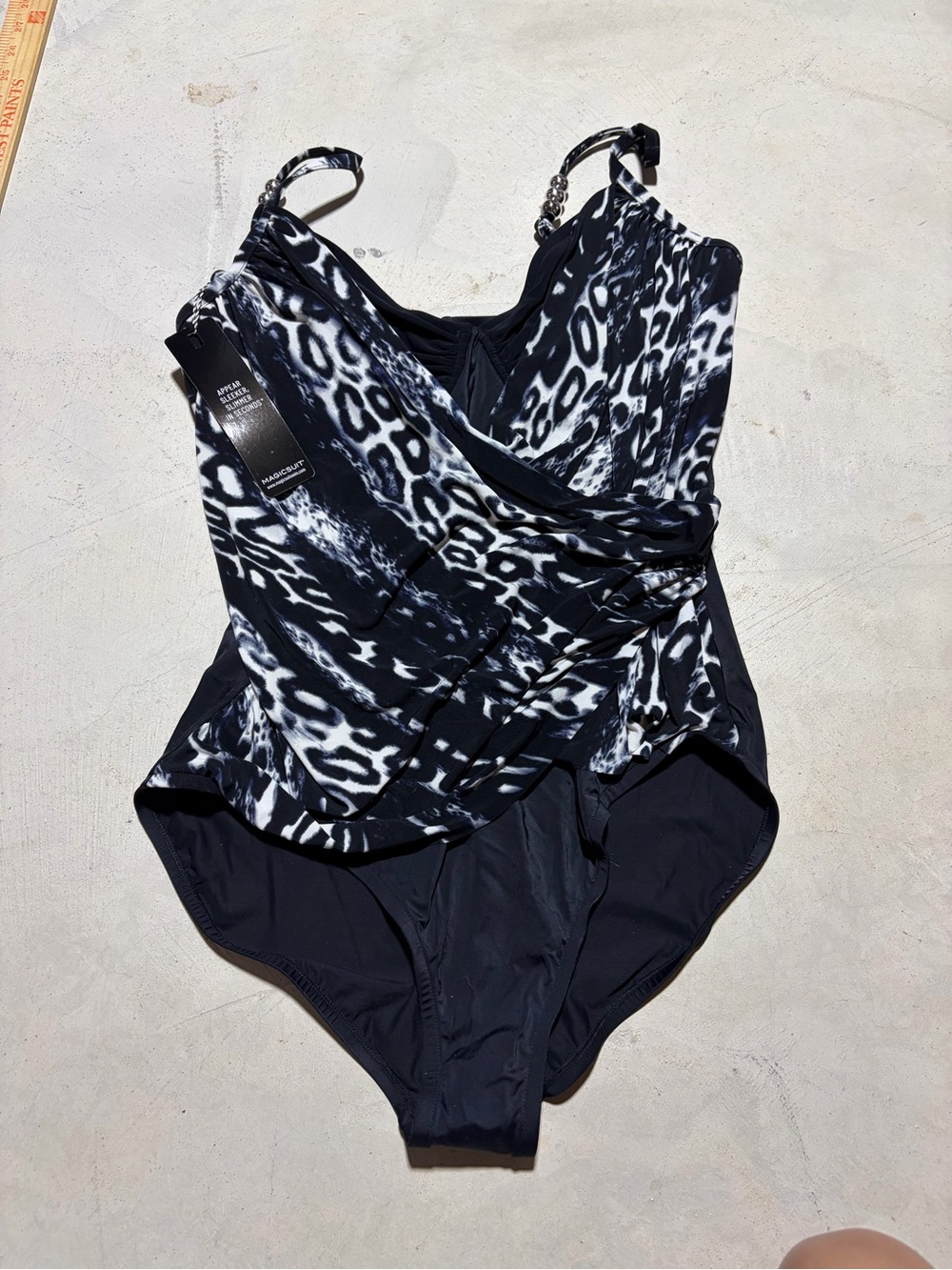 Magicsuit NWT Chico’s Women's skin deep Louise one piece swim suit 16